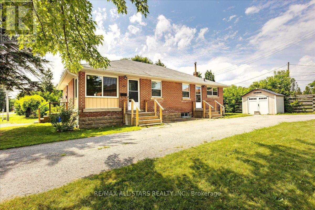 84 Metro Rd N, Georgina Historic Lakeshore Communities, ON L4P 1C4