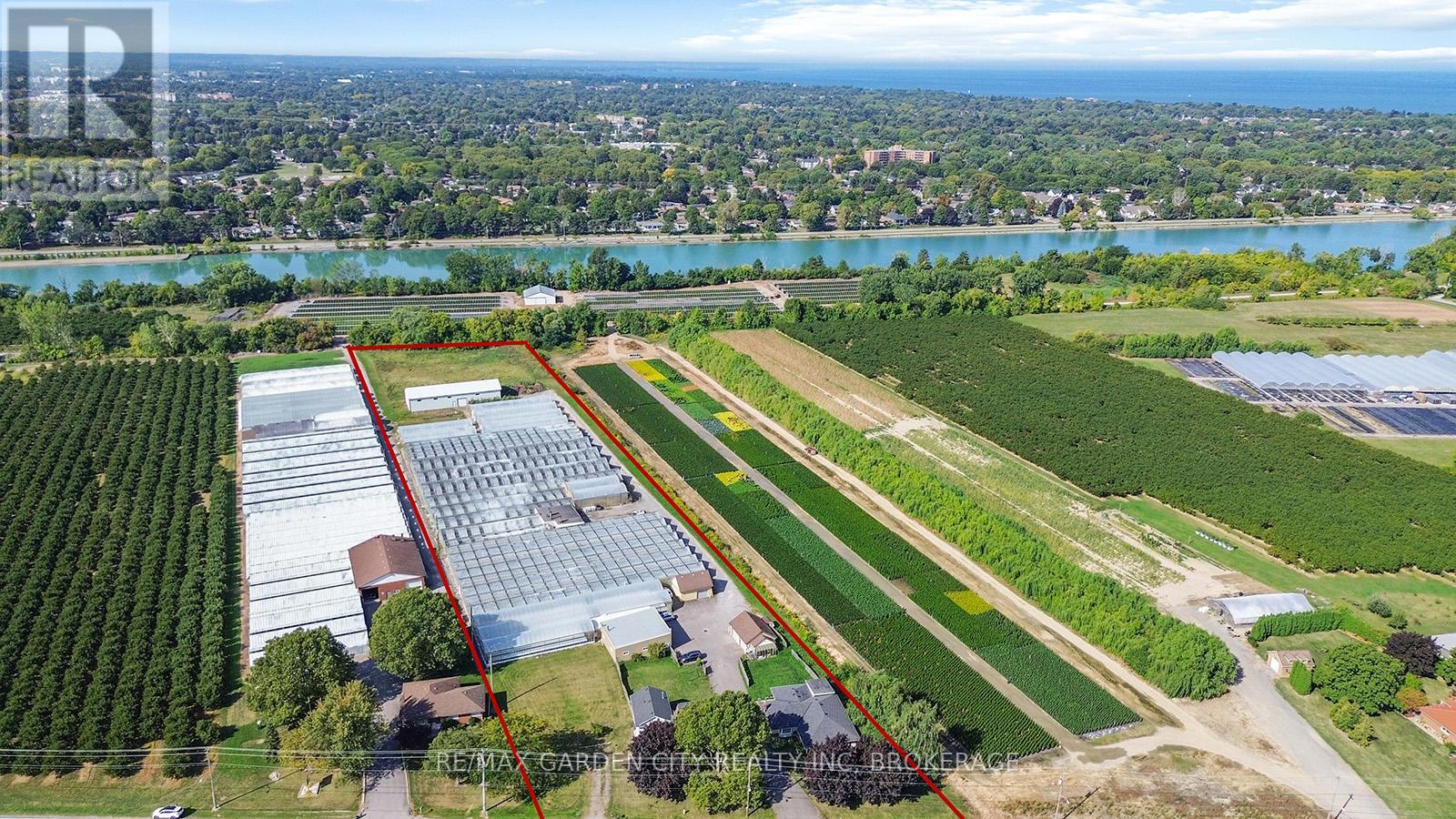 228-234 Read Rd, St. Catharines, ON L2R 7K6