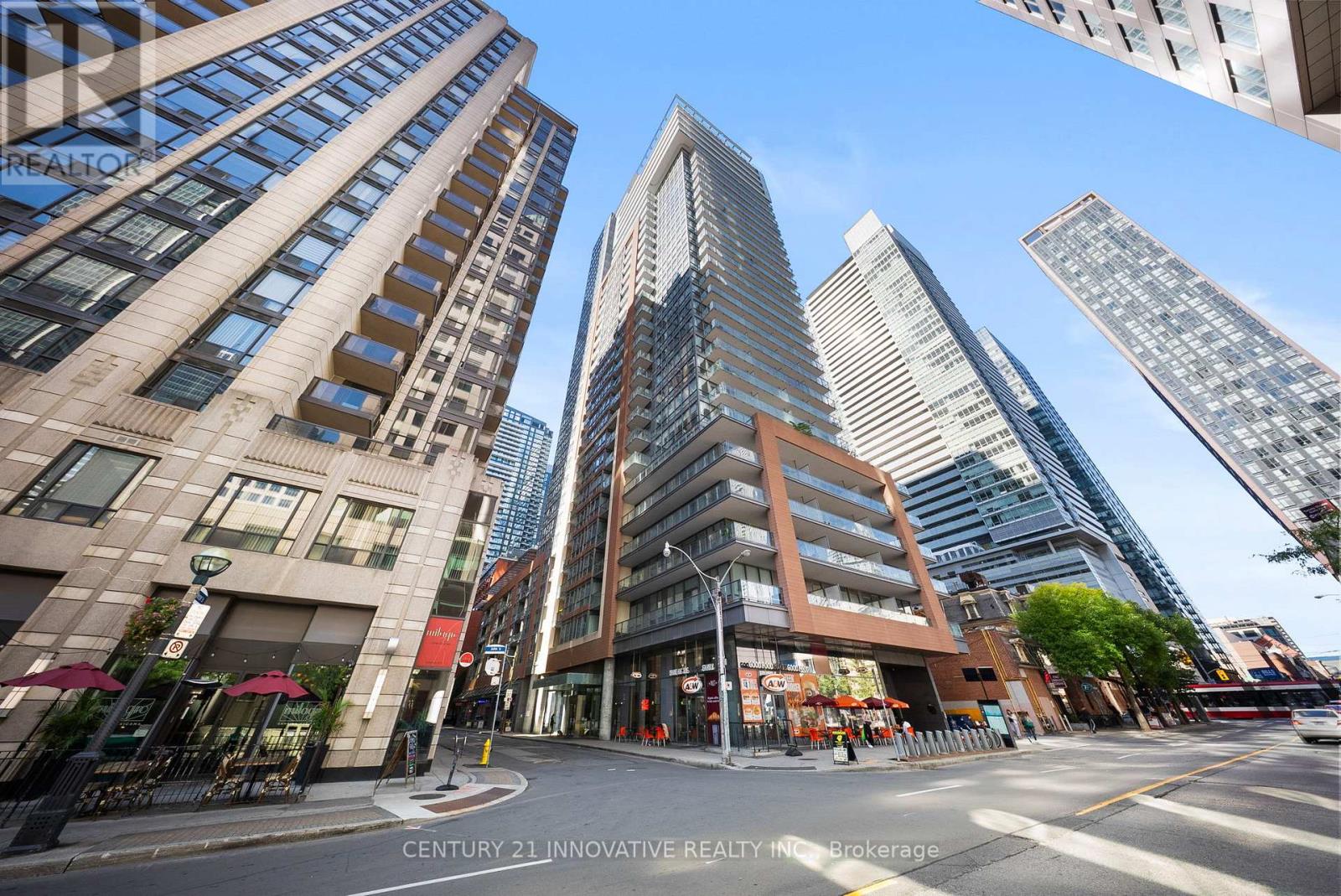 507 8 Mercer St, Toronto, ON M5V 0C4