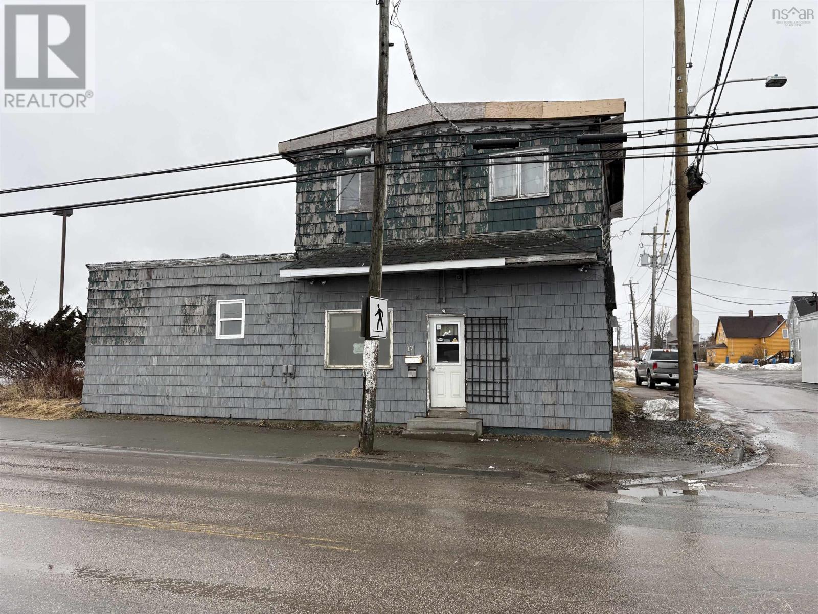 17 Sterling Road Glace Bay Rd, Glace Bay, NS B1A 3X5