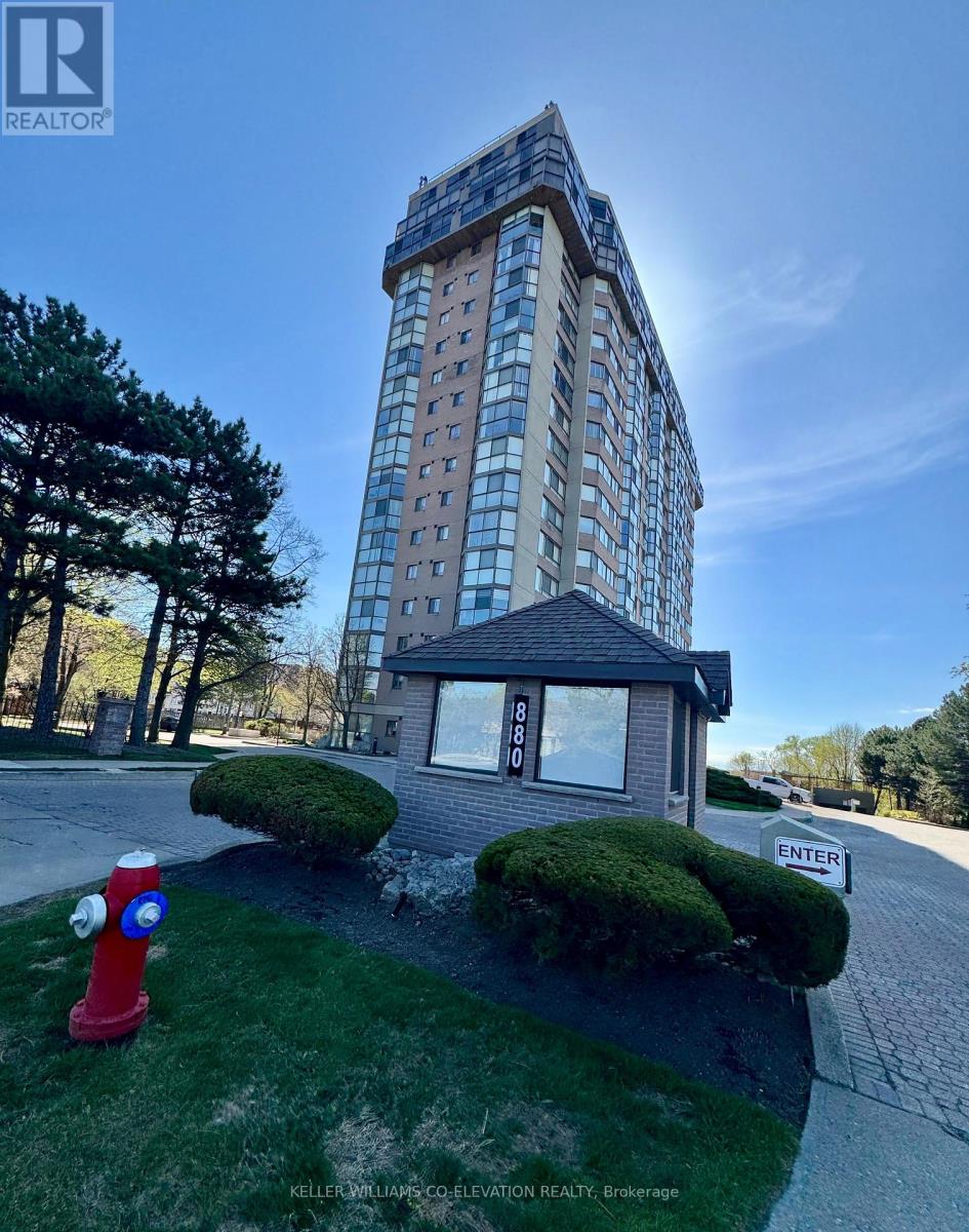 1604 880 Dundas St W, Mississauga, ON L5C 4H3