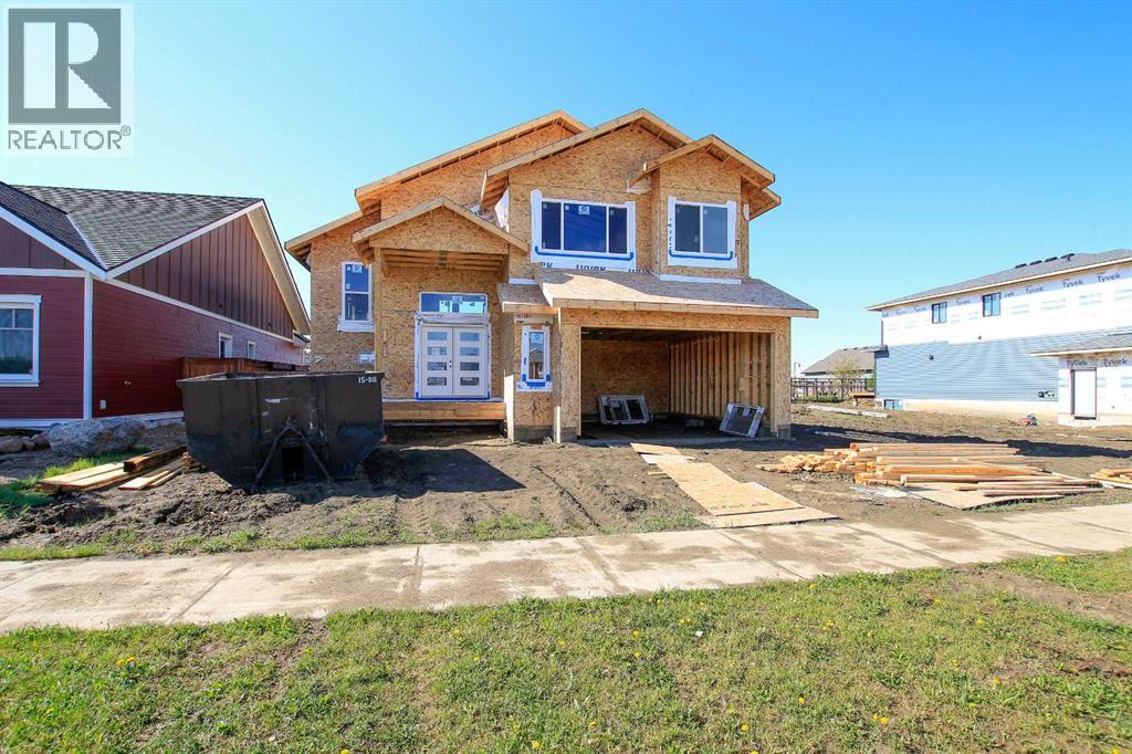 11 Toye St, Red Deer, AB T4P 0Y5