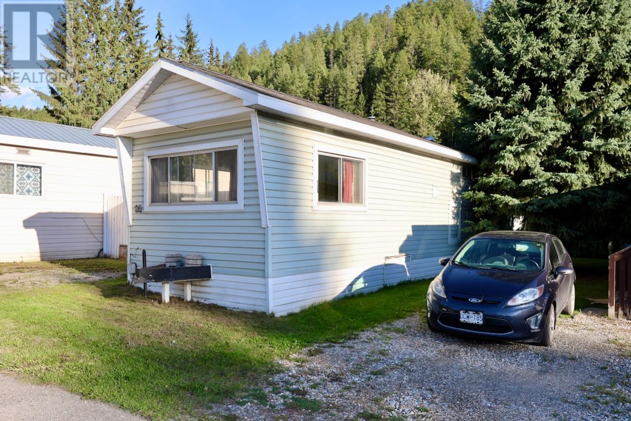 1400 12th N Street Unit 31, Golden, BC V0A 1H1