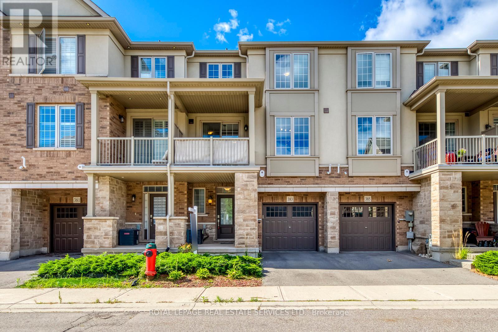 383 Grantham Common, Oakville, ON L6H 0P8