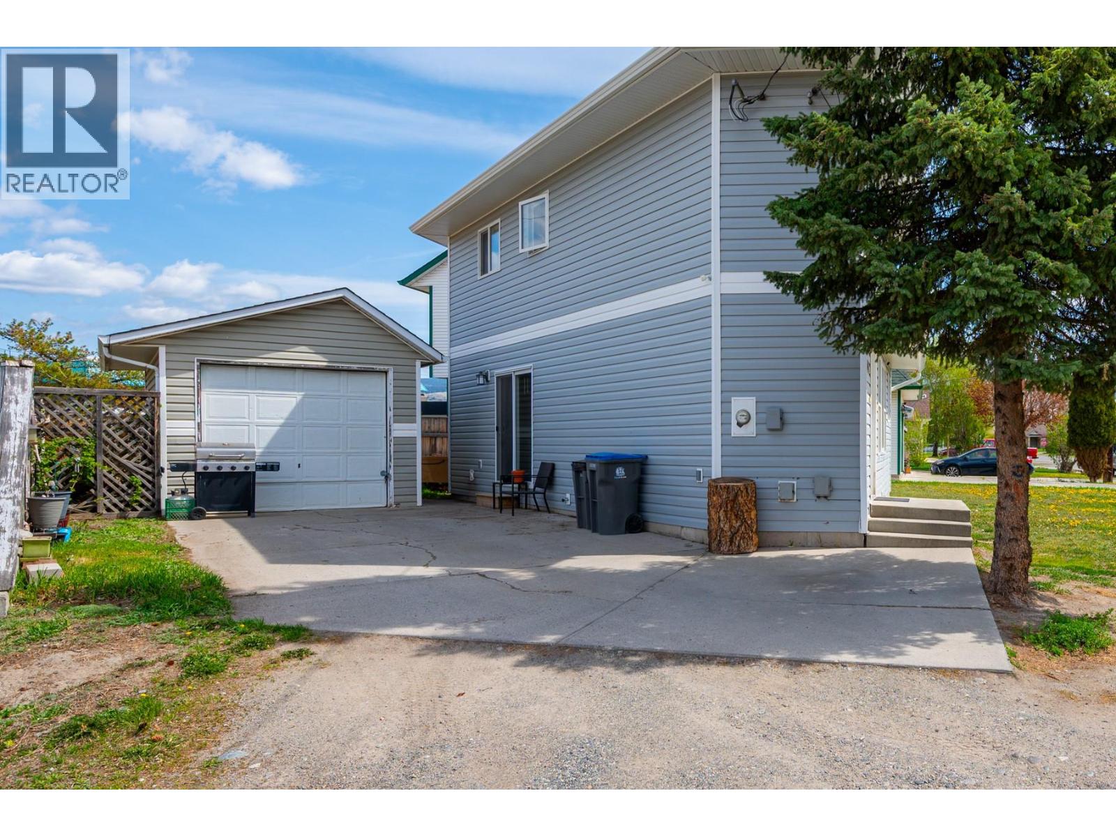2101 Blackwell Ave, Merritt, BC V1K 1H7