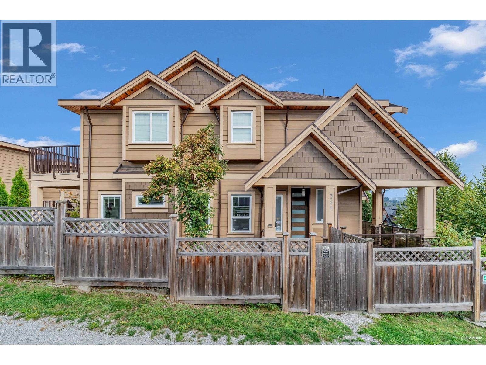 311 Nelson St, Coquitlam, BC V3K 4N4