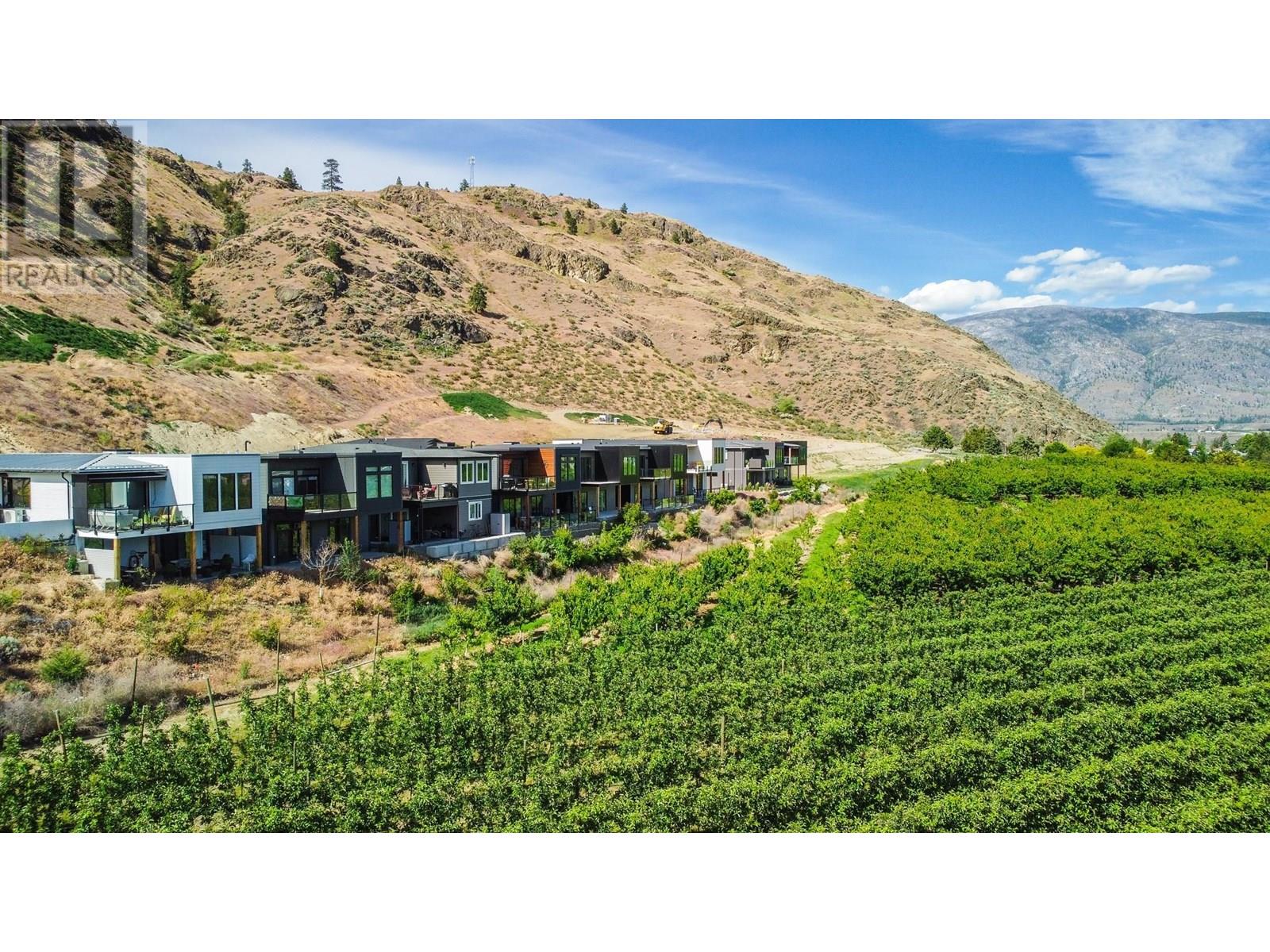 1210 Copper Rd, Oliver, BC V0H 1T5