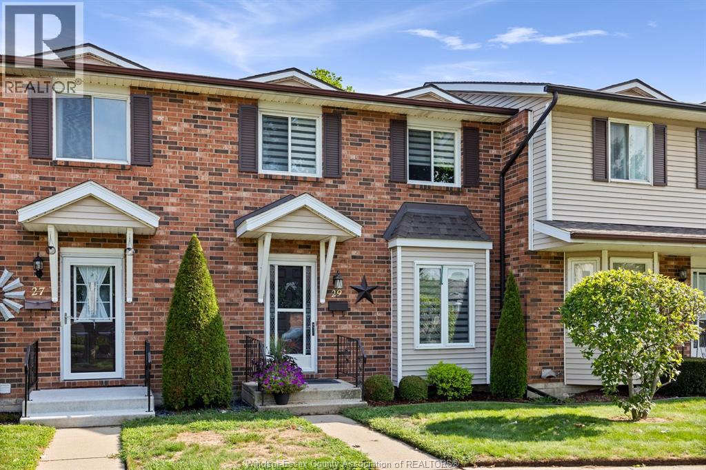 7 Cherry Lane Unit 29, Leamington, ON N8H 5A4