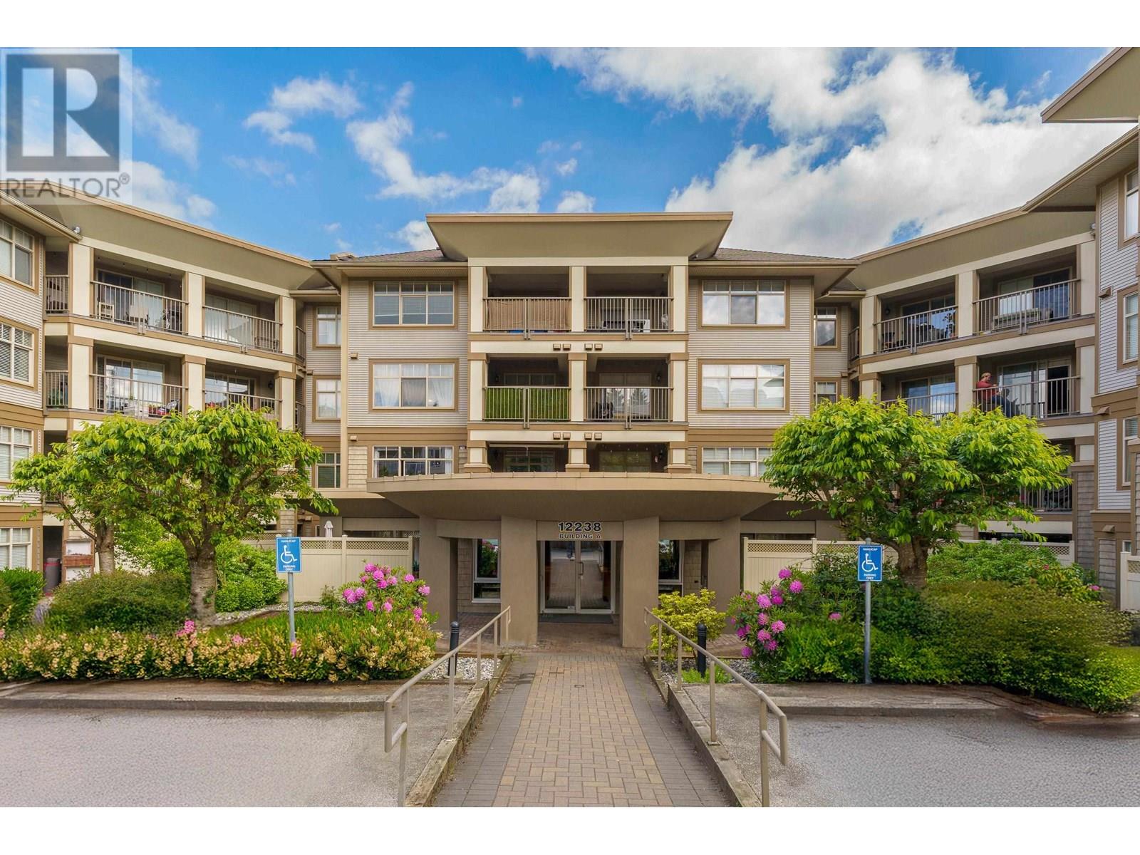 12238 224 Street Unit 423, Maple Ridge, BC V2X 8W5