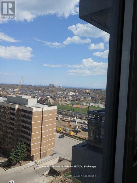 1206 286 Main St, Toronto, ON M4C 0B3