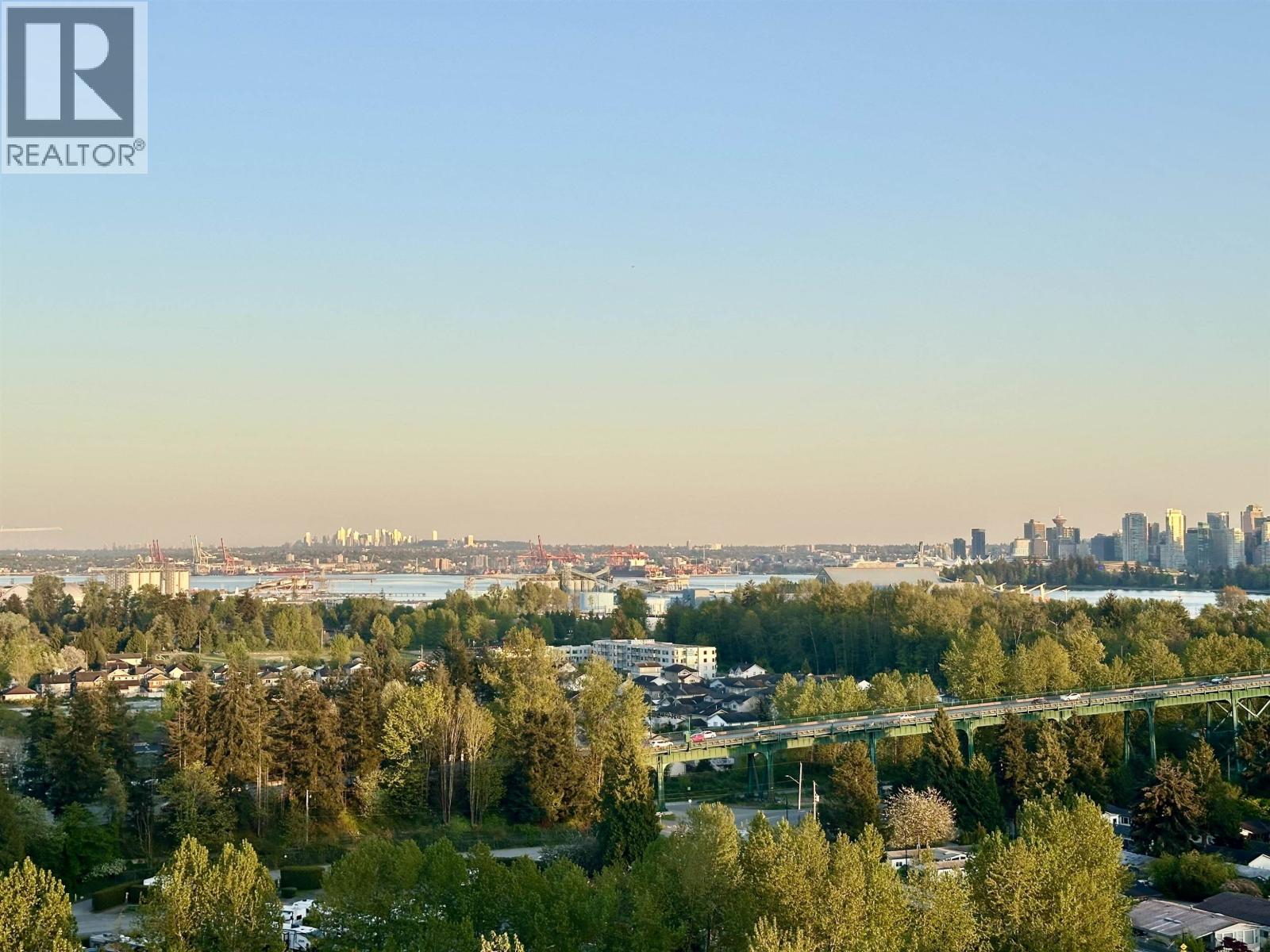 338 Taylor Way Unit 20c, West Vancouver, BC V7T 2Y1