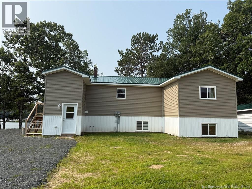 1177 Route 425, Whitney, NB E1V 4L3