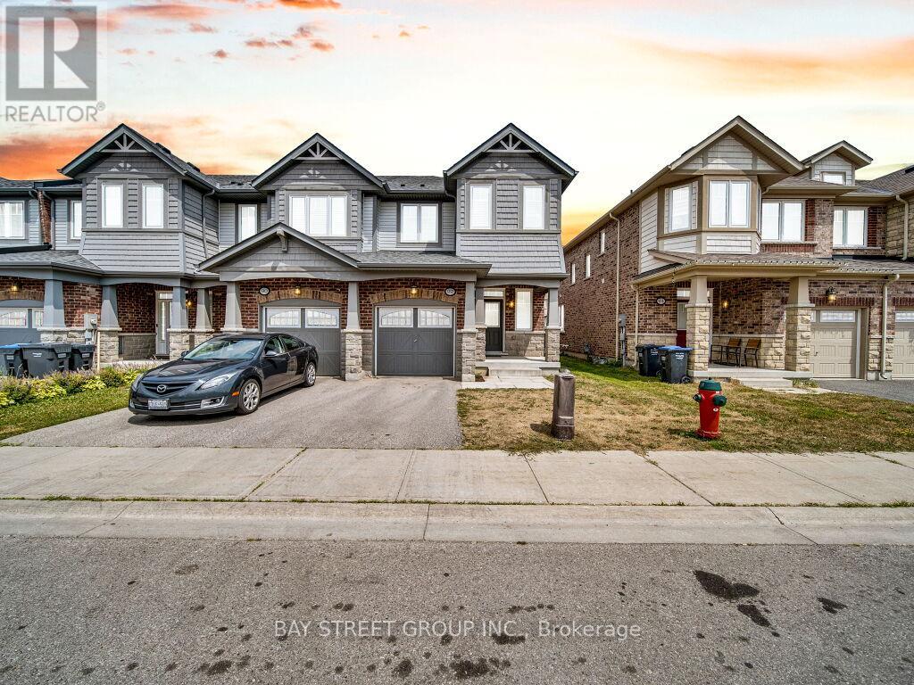 92 Abigail Cres, Caledon, ON L7C 4C7