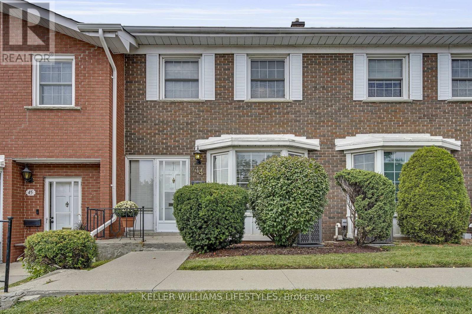 44 1220 Royal York Rd, London, ON N6H 3Z9