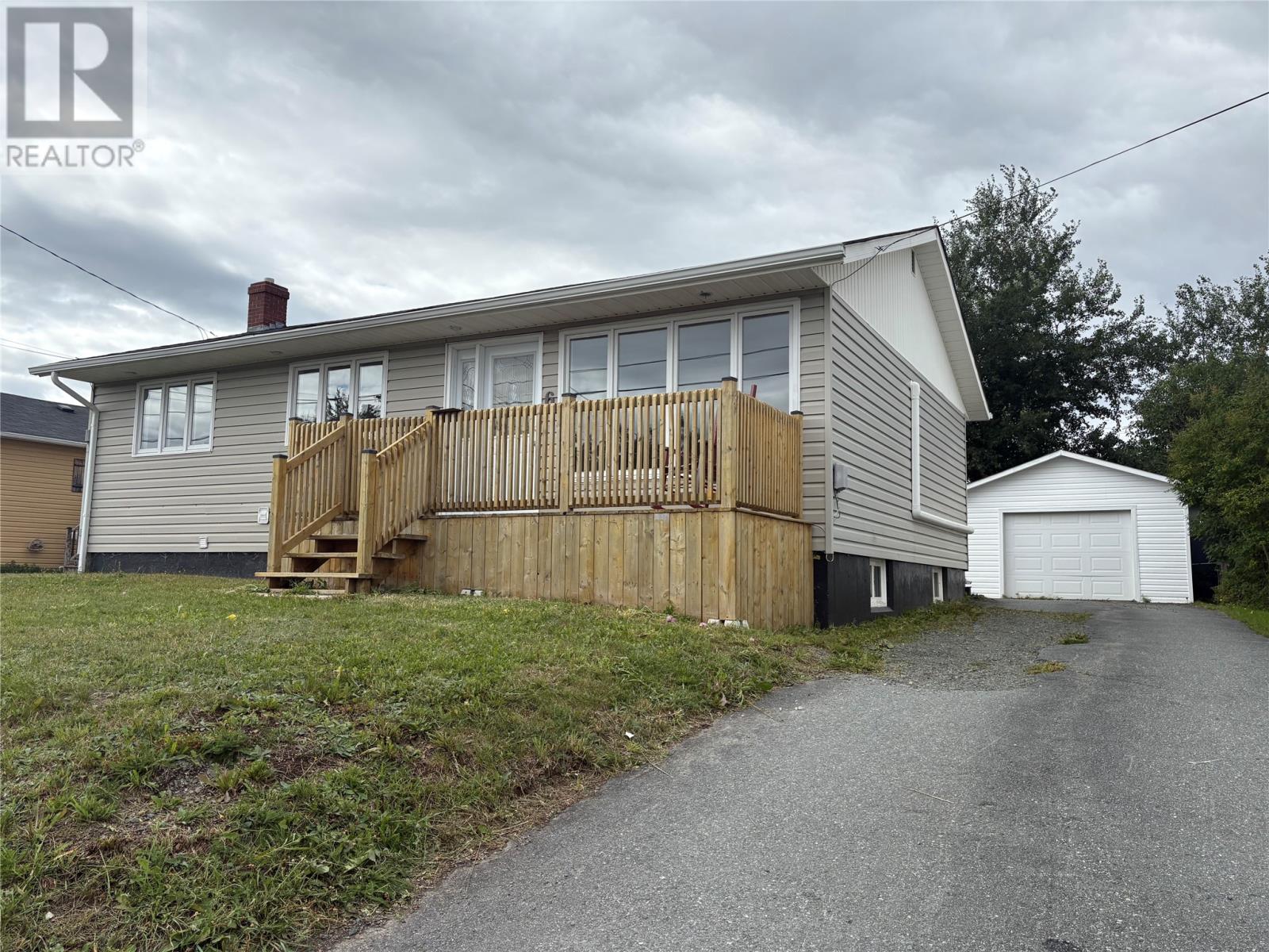 6 Pine Ave, Lewisporte, NL A0G 3A0