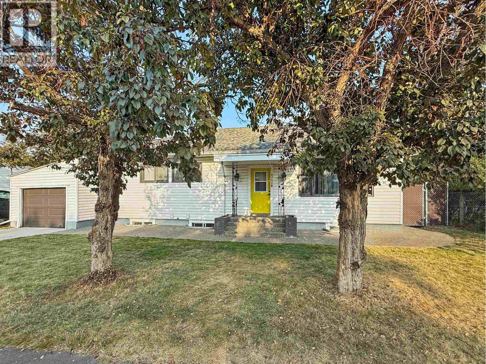 2365 Laurier Cres, Prince George, BC V2M 2A9