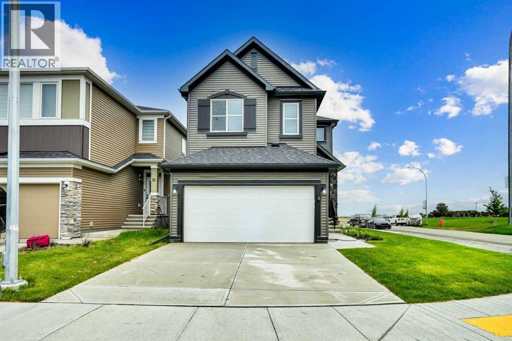8 Corner Glen Row NE, Calgary, AB T3N 2L9