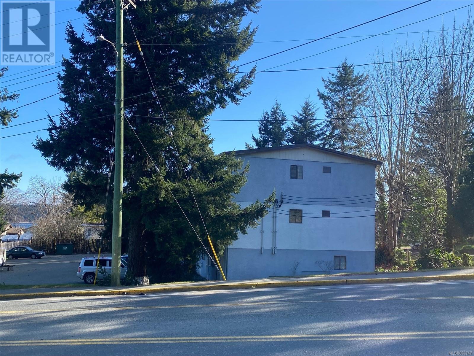 827 Alder St, Campbell River, BC V9W 2P4