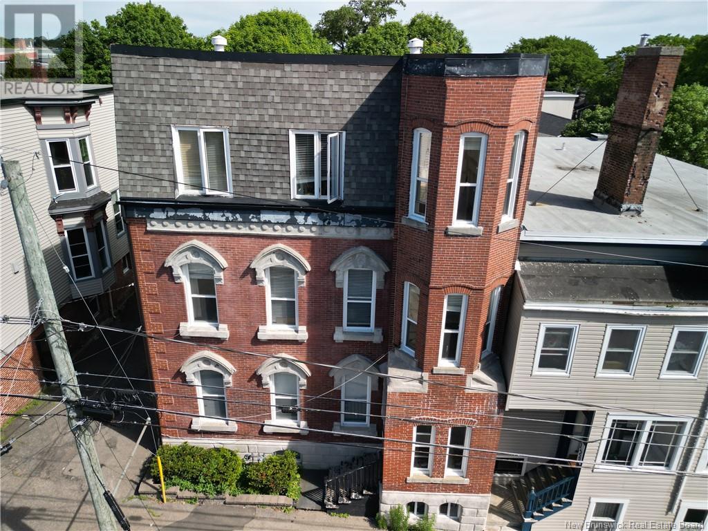 127 Leinster St, Saint John, NB E2L 1J4