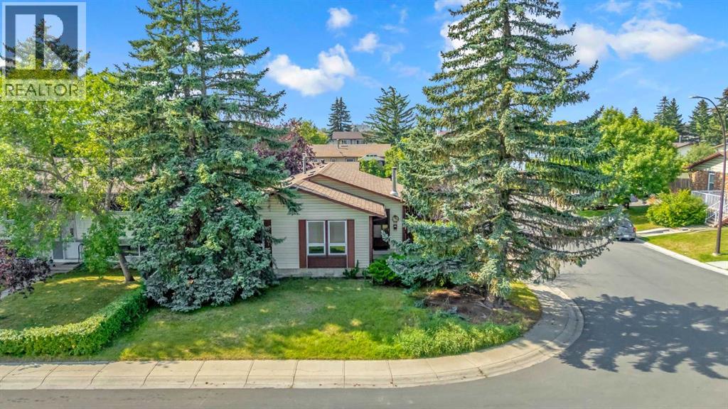 115 Whitman Pl NE, Calgary, AB T1Y 4H8