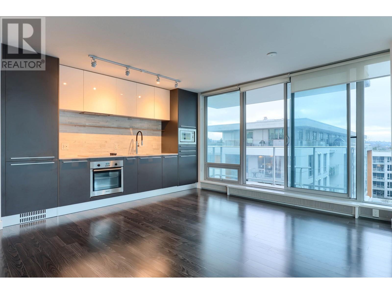 8031 Nunavut Lane Unit 606, Vancouver, BC V5X 0C9