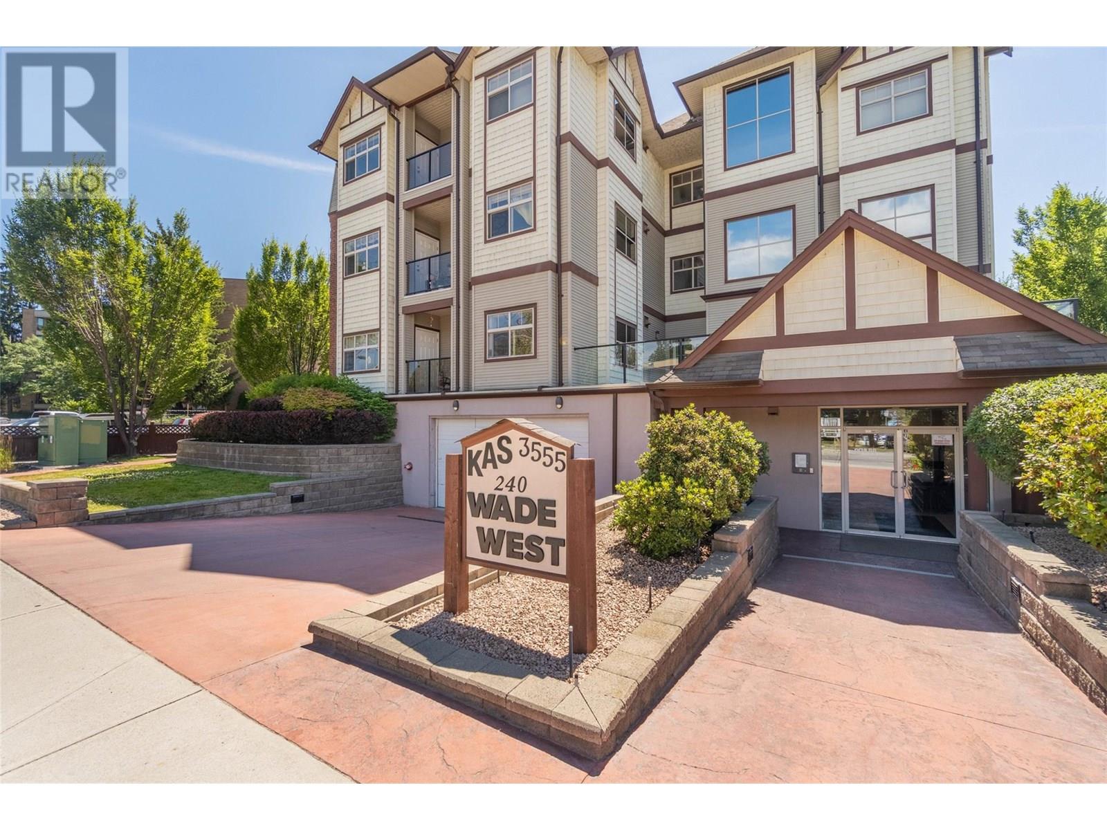 240 Wade Avenue W Avenue Unit 204, Penticton, BC V2A 1T8