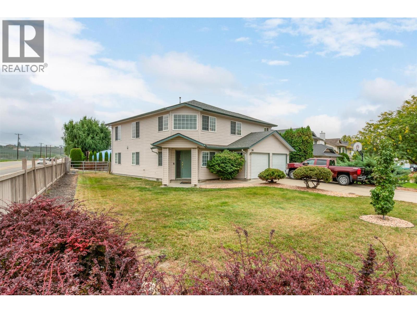 213 Drysdale Blvd, Kelowna, BC V1V 1X1