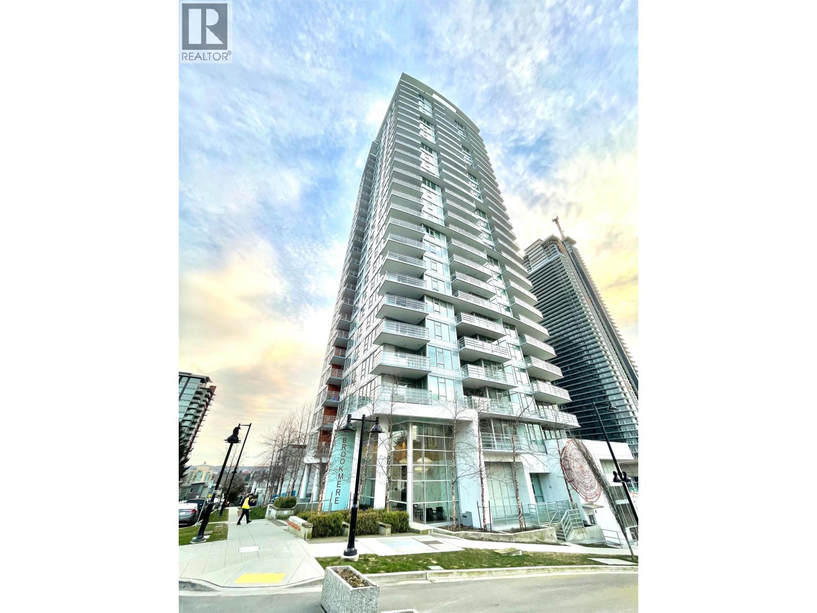 530 Whiting Way Unit 2802, Coquitlam, BC V3J 0J4