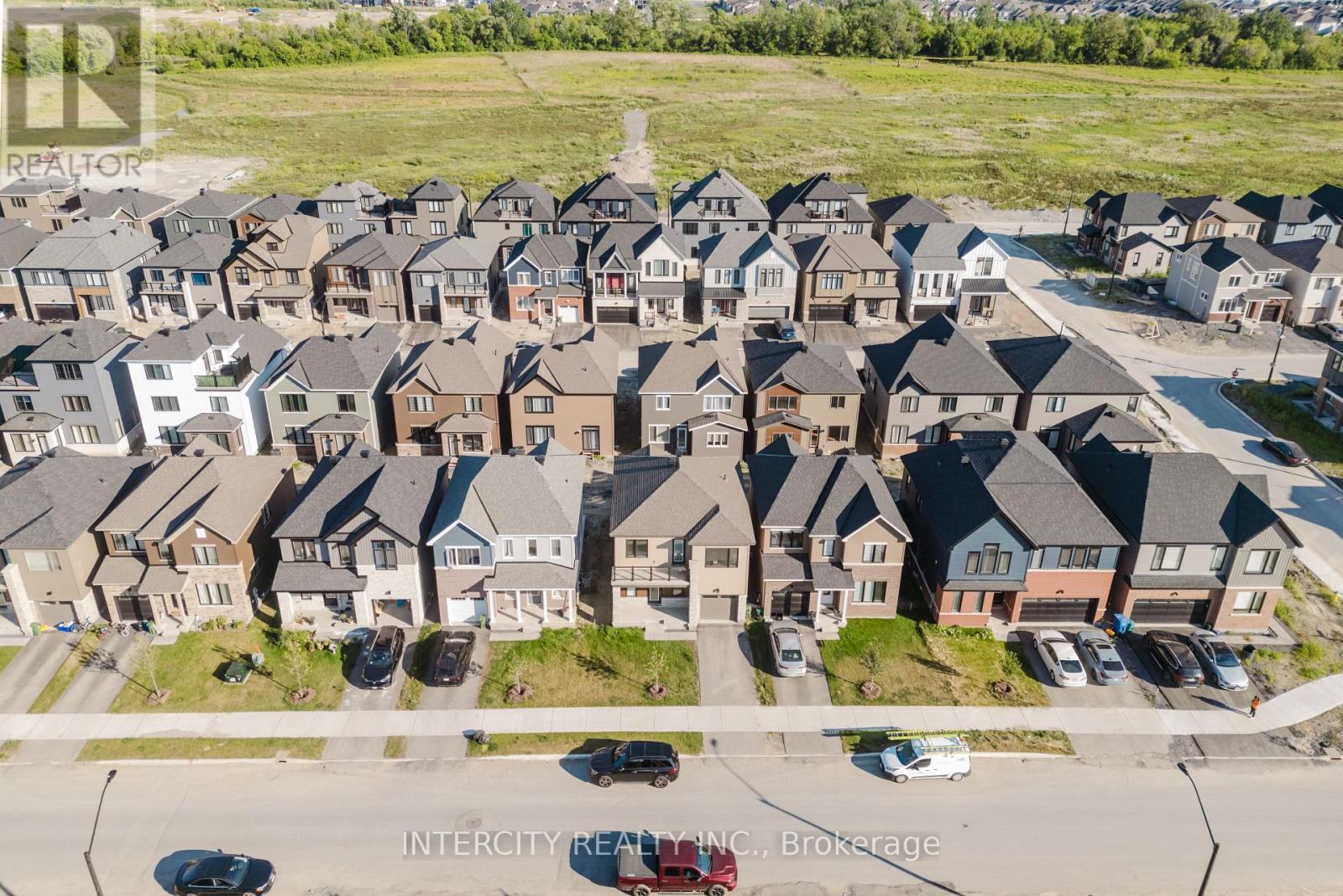 187 Conservancy Dr, Ottawa, ON K2J 0K6