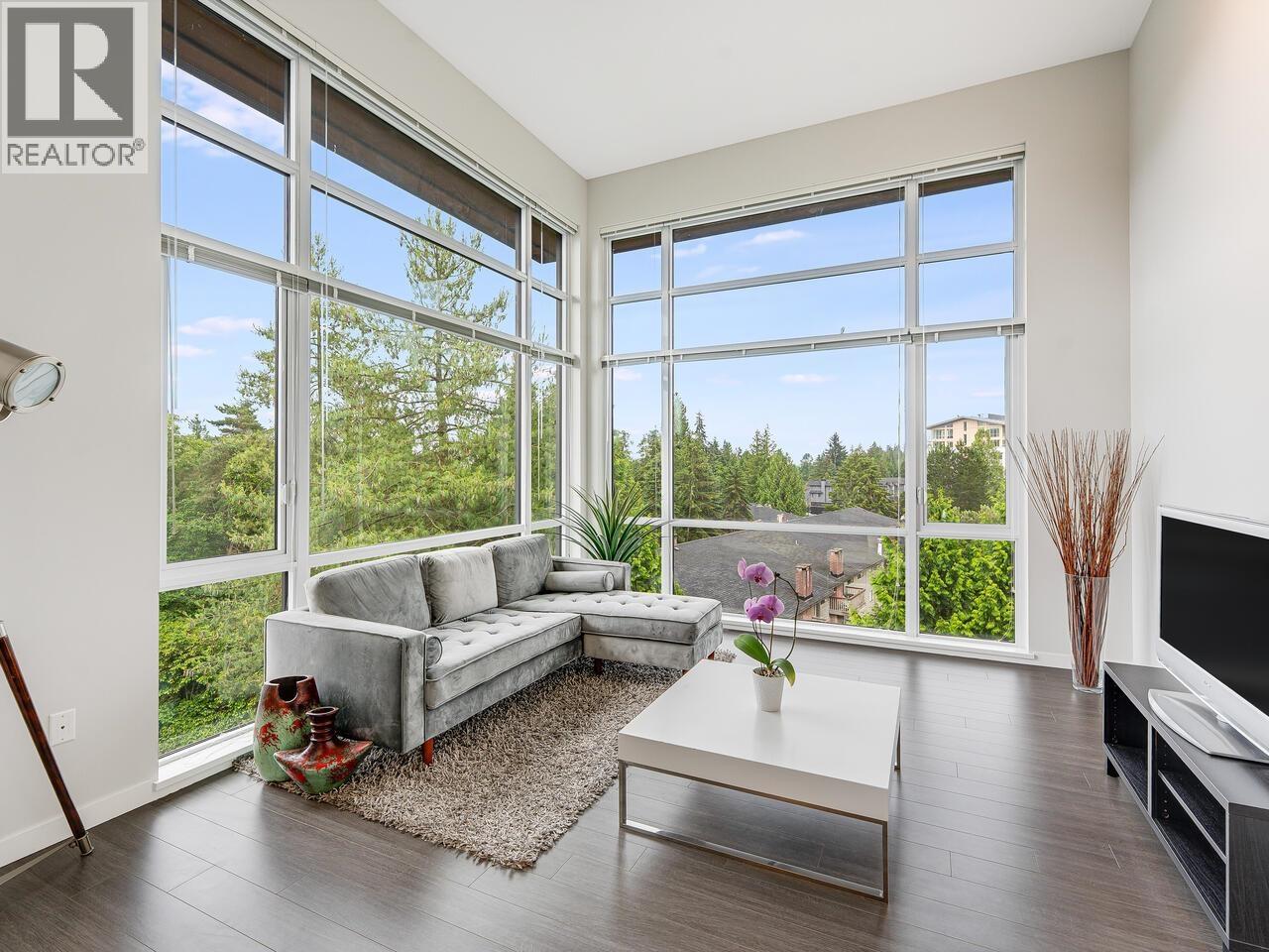 2651 Library Lane Unit 401, North Vancouver, BC V7J 0C1