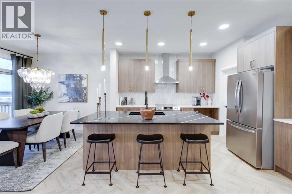 112 Sundown Cres, Cochrane, AB T4C 1Y3