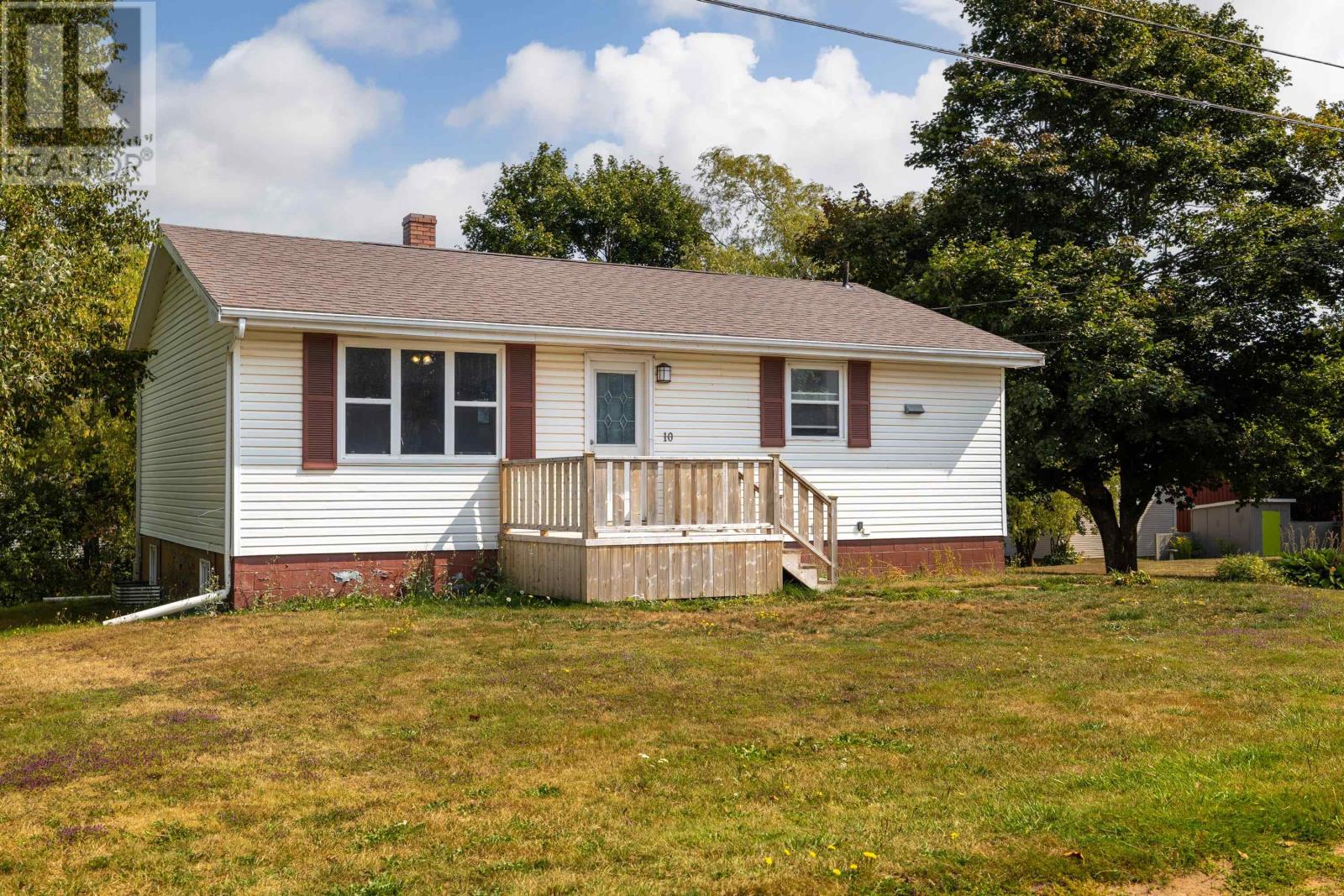 10 Ralden Ave, Charlottetown, PE C1A 6P6