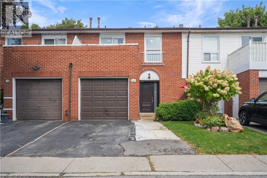 3430 Brandon Gate Drive Unit 31, Mississauga, ON L4T 3T4