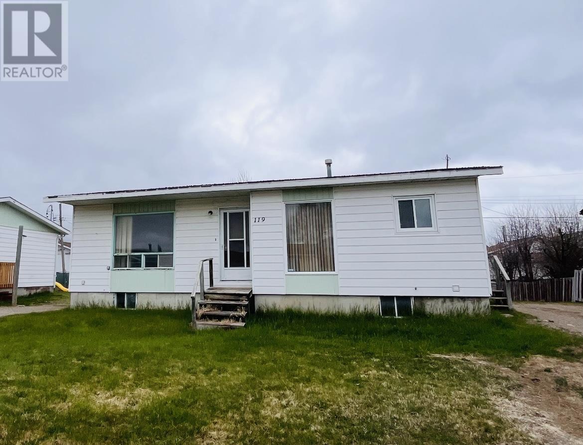 119 John St, Longlac, ON P0T 2A0