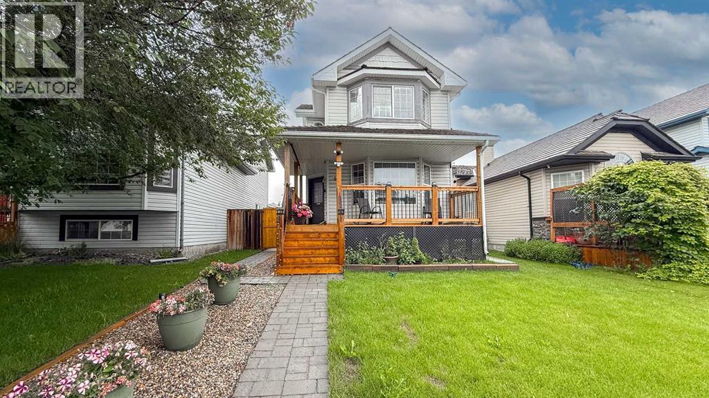 62 Mt Aberdeen Link SE, Calgary, AB T2Z 3N5