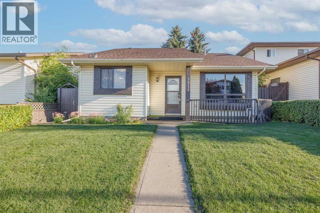 5811 Templehill Rd NE, Calgary, AB T1Y 4C1