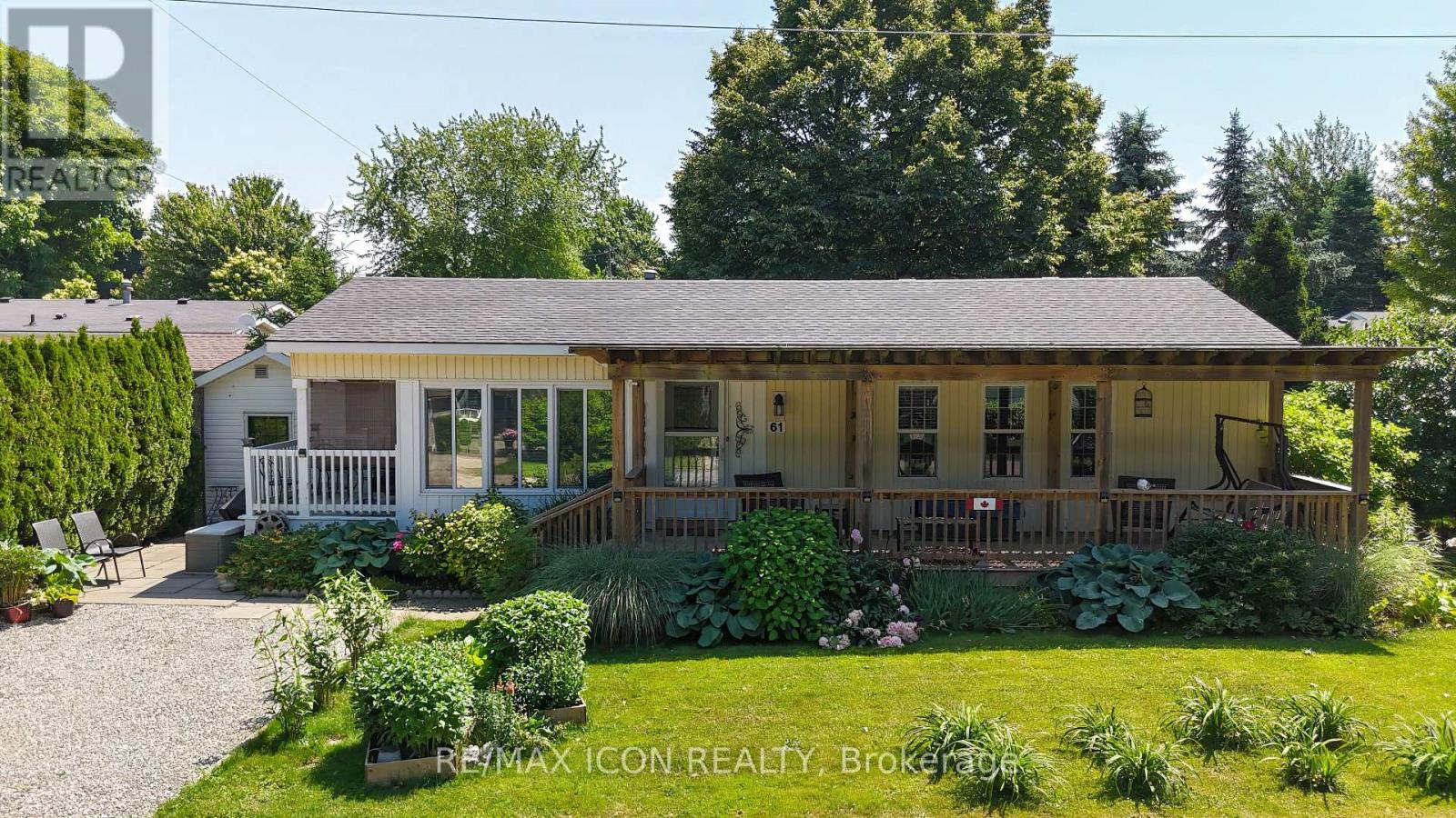 61 Waters Edge Unit 77307 Bluewater Hwy, Central Huron, ON N0M 1G0
