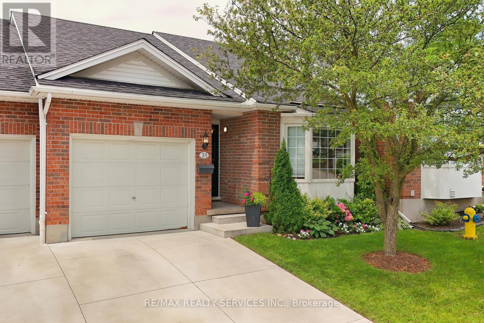 31 1077 Hamilton Rd, London East East O, ON N5W 6G3