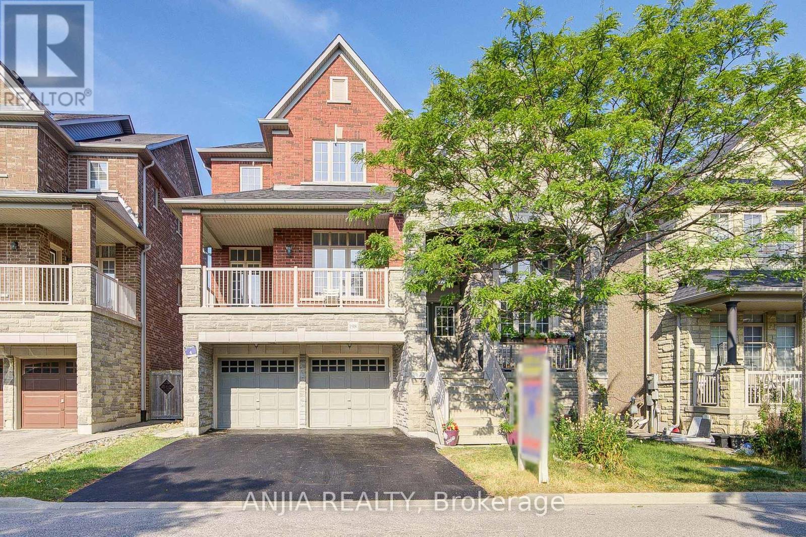198 Kentland St, Markham, ON L6E 0K9