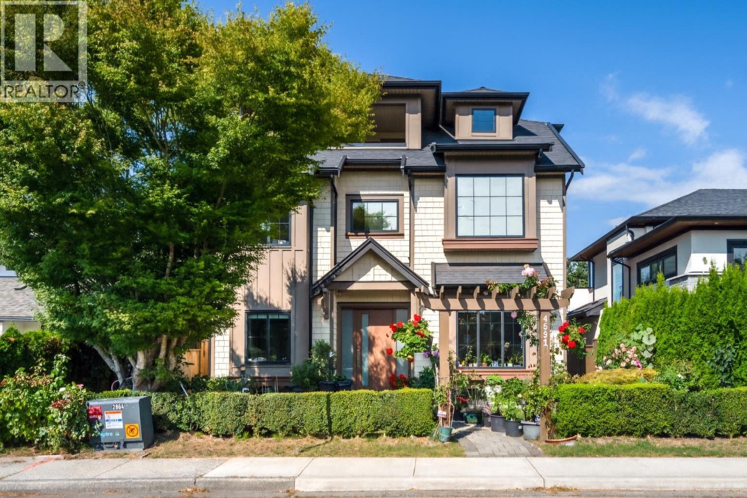 4591 Trimaran Dr, Richmond, BC V7E 4R4