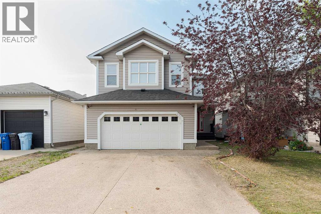 237 Crown Creek Ln, Fort Mcmurray, AB T9K 2T9