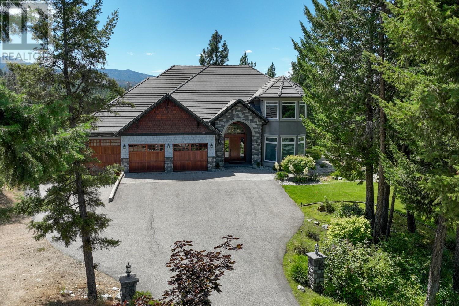 2615 Harvard Rd, Kelowna, BC V1W 4C2