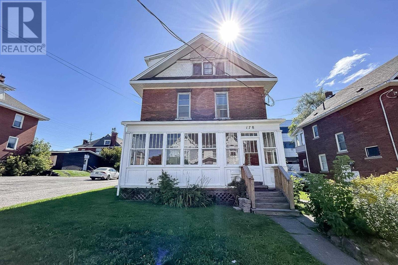 178 Mcdougald St, Sault Ste. Marie, ON P6A 3A8
