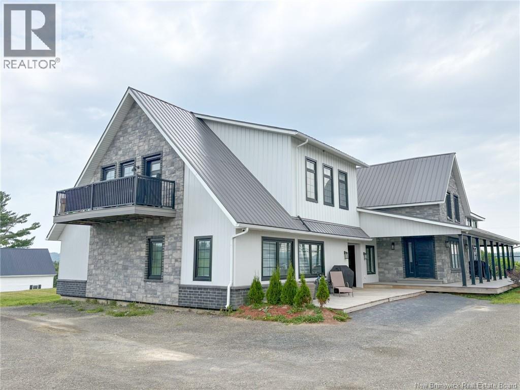 24 Riverview Drive Unit 203, Somerville, NB E7P 3B4
