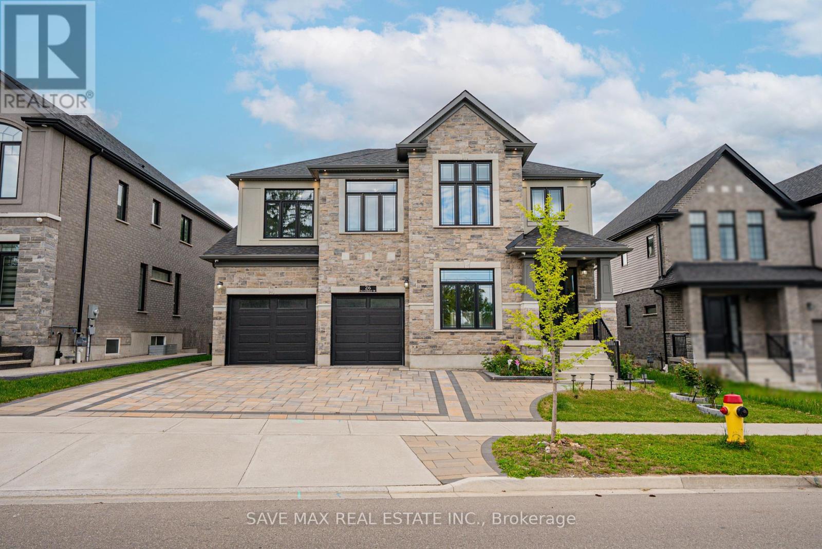 26 Falconridge Dr, Kitchener, ON N2K 0G1