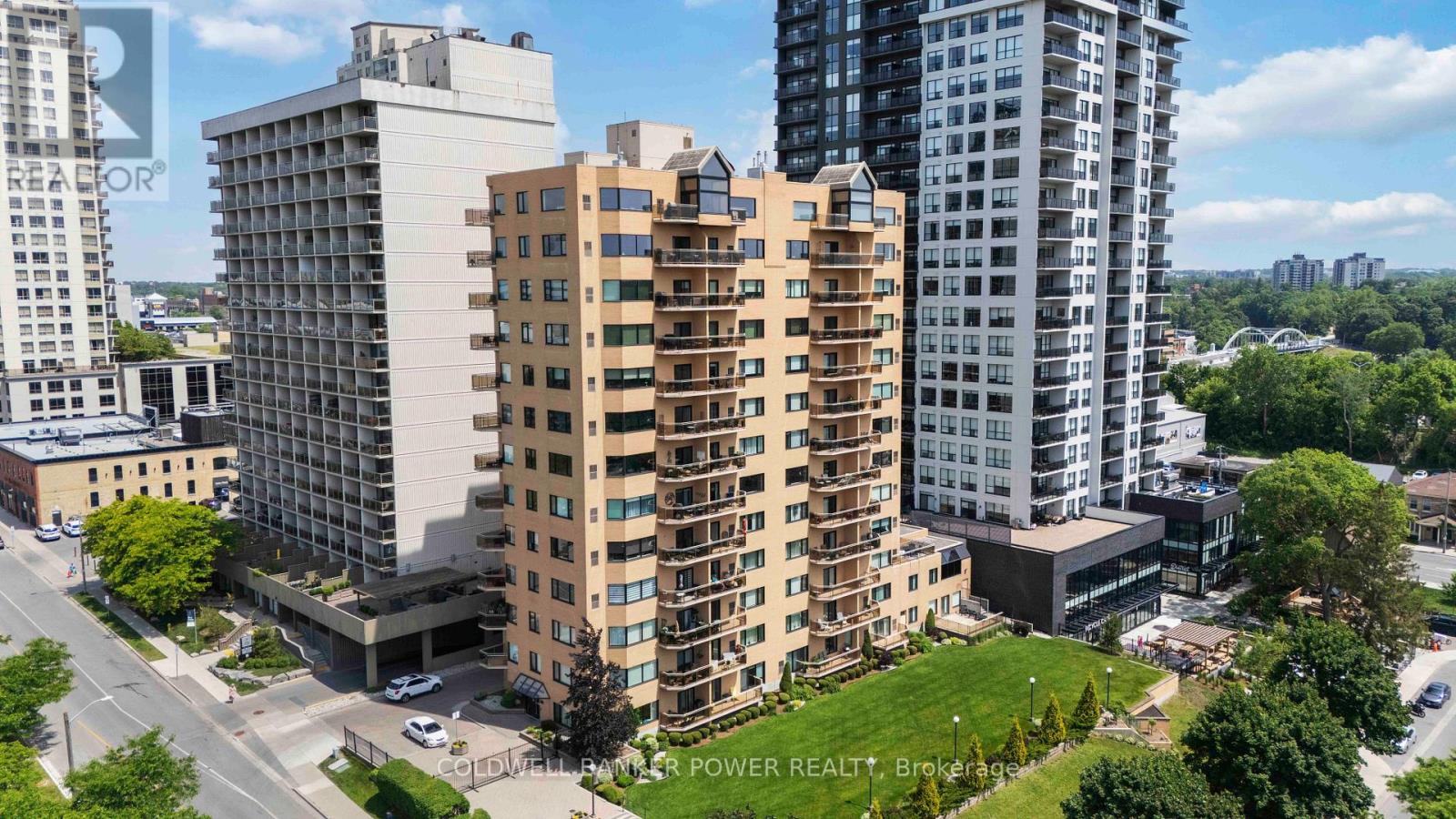 602 19 King St, London, ON N6A 5N8