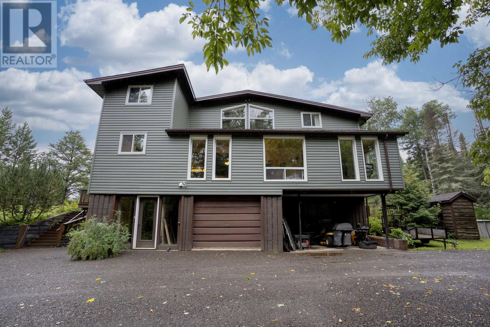 4401 Hwy 61, Neebing, ON P7L 0B4
