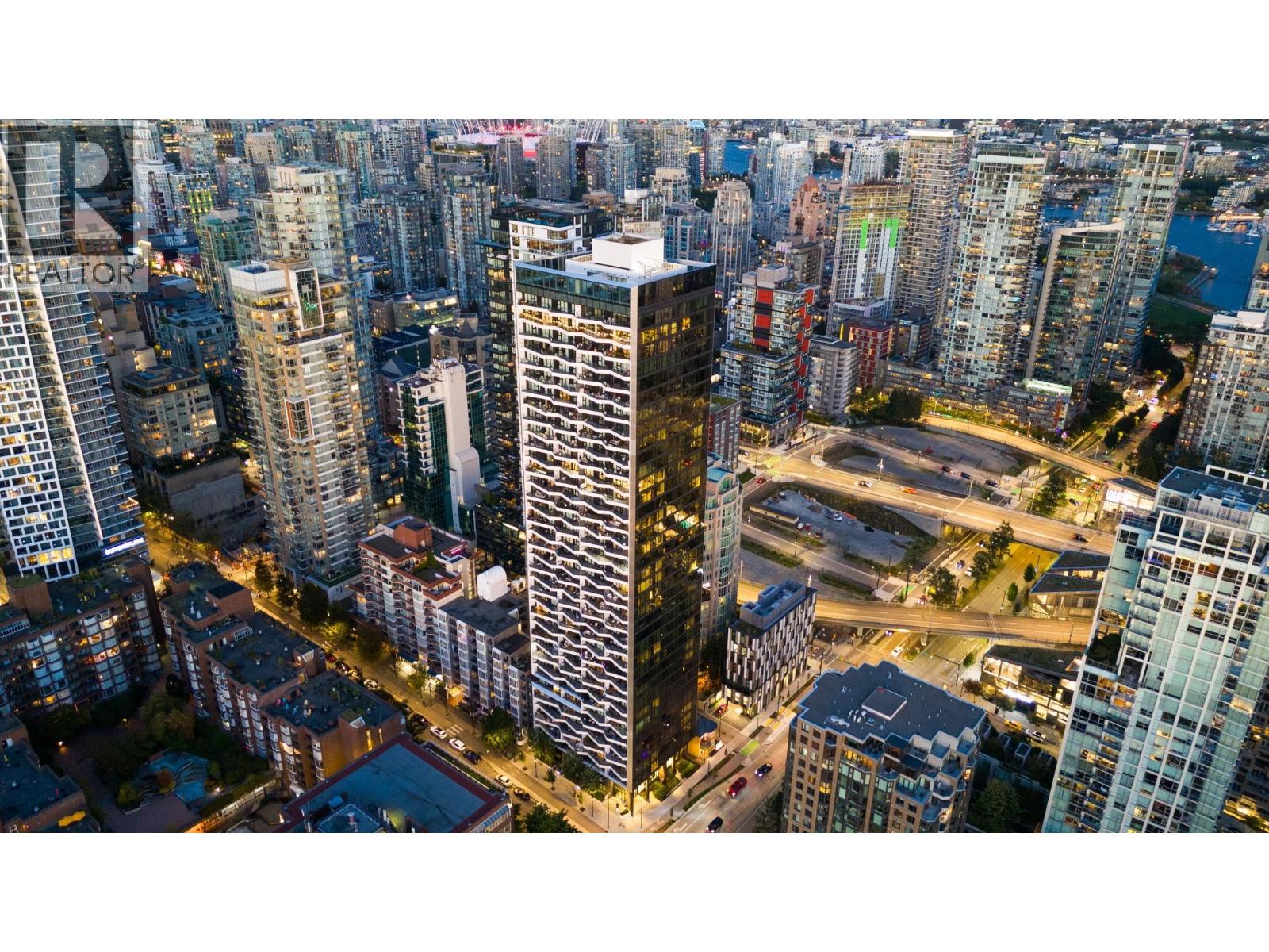 889 Pacific Street Unit 2703, Vancouver, BC V6E 4H1