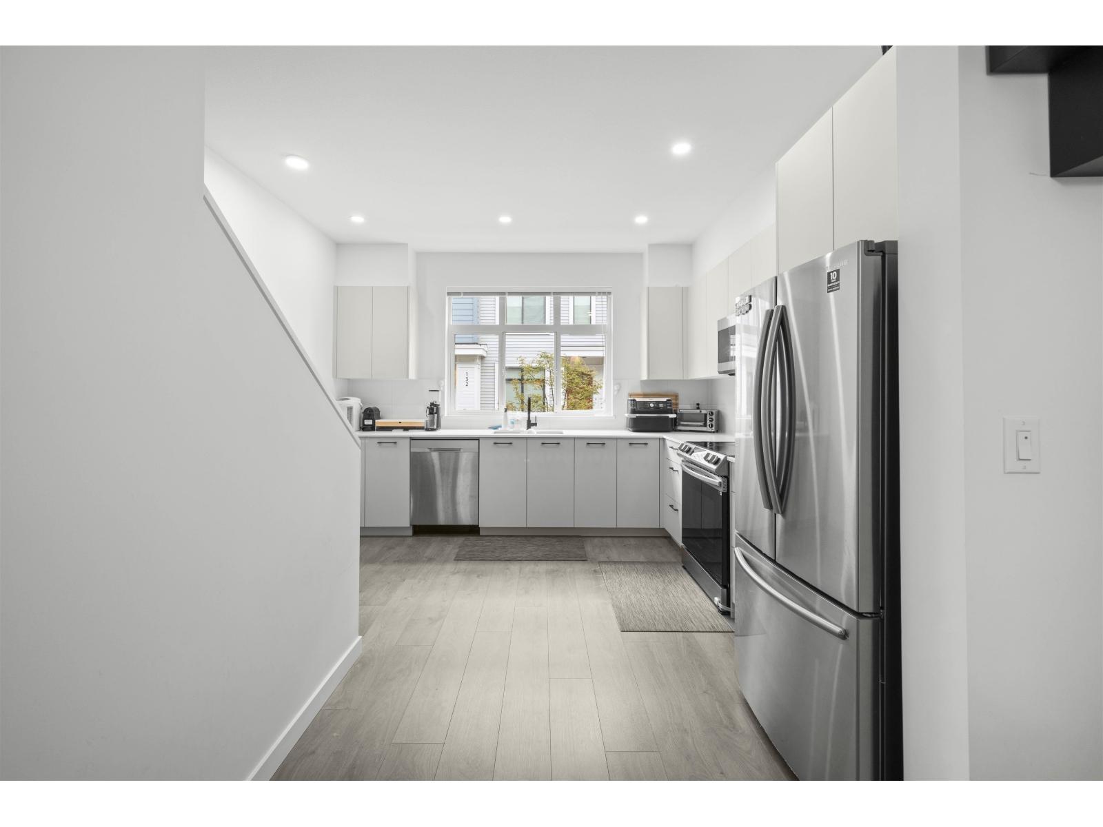 15235 Sitka Drive Unit 150, Surrey, BC V3S 0A9