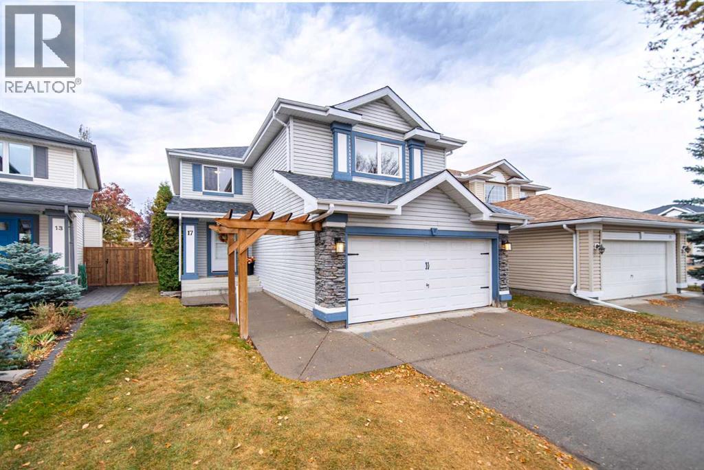 17 Hidden Close NW, Calgary, AB T3A 5P4